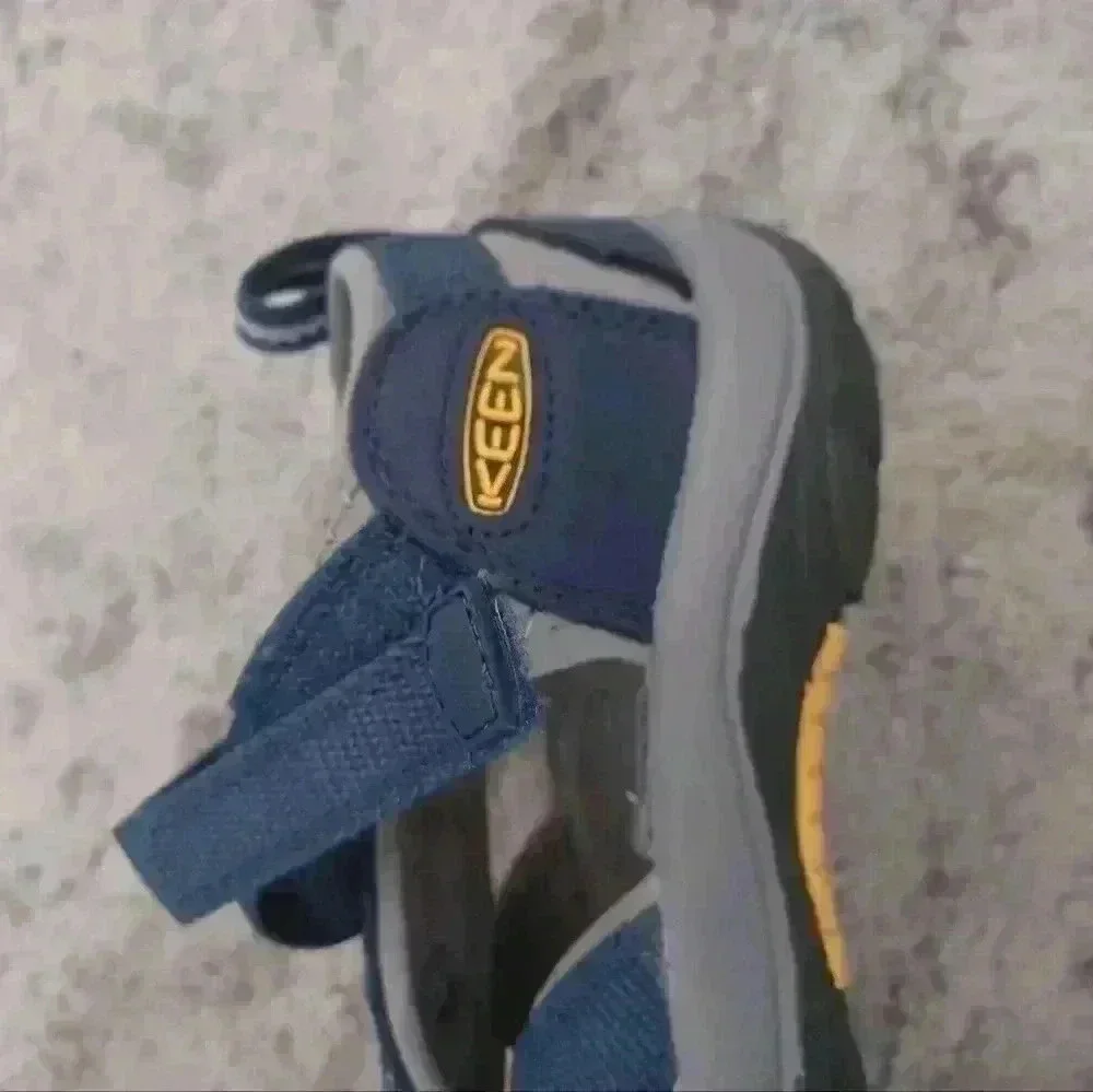 Keen Youth Blue And Gray Little Kids' Venice H2 Gorpcore Waterprpof Sandal 2